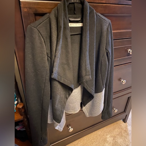 Blanc Noir| Small| black&gray cardigan. Perfect condition. - Picture 1 of 4